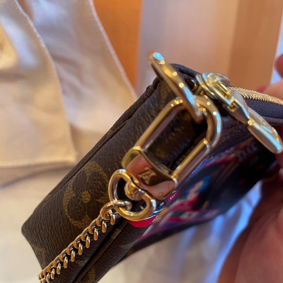 LOUIS VUITTON Monogram Vivienne Mini Pochette Accessoires M69976 - Picture 6 of 12